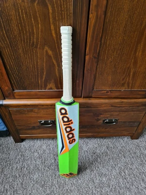 £50 • Buy Cricket Bat Size 5