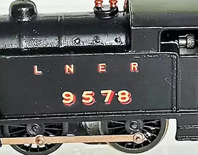 #423 Hornby Dublo Repainted LNER 0-6-2 Tank Locomotive Conversion 3 To 2 Rail • £44