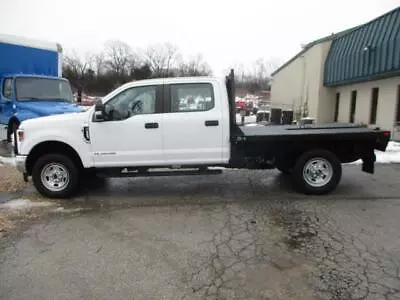 2019 Ford F-350 Crew Cab 4X4 8' Flatbed • $36950