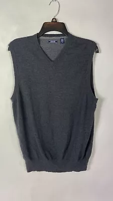 Izod Mens Sweater Vest Sleeveless V Neck Gray Size Medium • $15.29