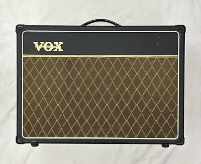 Fantastic Vox Tube Guitar Amp Ac15c1 (mvp009109) • $599