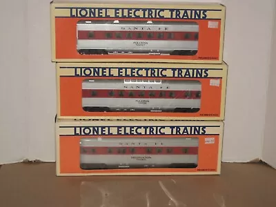 Lionel  O  Gauge Santa Fe Red Stripe  Lighted Passenger Car Set • $99.99