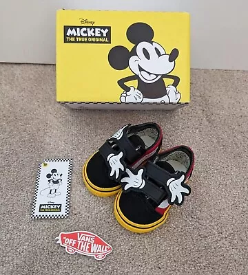 Vans Disney Old Skool V Mickey Mouse Hug Shoes Trainers New UK 1.5 Baby Infant  • £29.99