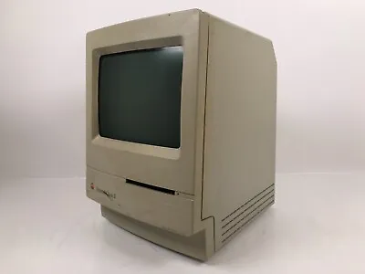 Apple Macintosh Classic II • $139.99