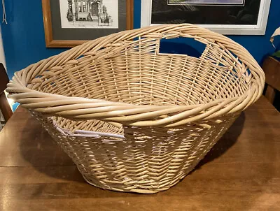 Large Vintage Oval Rigid Wicker Laundry Basket With Handles 29” X  21” • $60