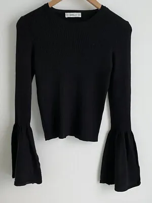 $15 • Buy Zara Ladies Knit Flare Long Sleeve Black Ribbed Top Size Medium