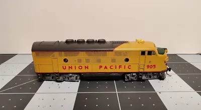 Kato N Scale DC Diesel Locomotive  176-073 F3A Phase 2 Union Pacific 905 Tested • $115