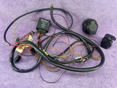 £89.99 • Buy BMW E90 E91 Tow Bar Westfalia Module ECU V2.0 506737 Wiring Loom Uni Can Control