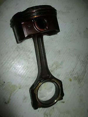 Yamaha 250hp 4 Stroke Outboard Piston And Connecting Rod (6CE-11631-00-00) • $50