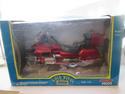 HONDA GOLD WING SE 1500cc 6 CYL 1-12 SCALE NEW RAY  MOTORCYCLE MODEL • £15