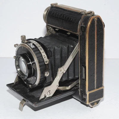 £75 • Buy **BALDAXETTE 1.  BEAUTIFULL OLD 120 ROLL FILM CAMERA FOR 6x4.5 CMS NEGS. C1936**