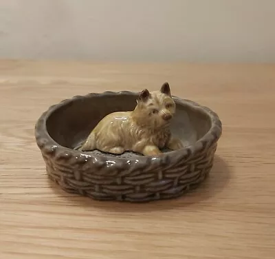 Wade Cat And Puppy Dishes - CAIRN 1974 - 1981 Cairn Puppy Lying • £5