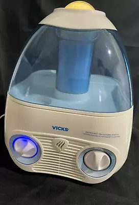 Vicks Starry Night Cool Moisture Humidifier Model V3700 VD1 - *Tested & Works* • $16