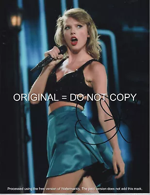 Taylor Swift - Upclose Gorgous - Pop Singer Hand Signed Autographed Photo Coa • $121.40