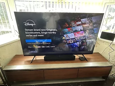 Samsung 65” Smart 4K Ultra HD HDR QLED TV With Bixby Alexa & Google Assistant • £300