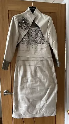 Ian Stuart 100% Silk Mother Of The Bride/Groom Suit Size 16 • £40