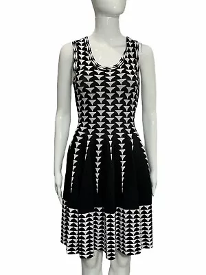 Wyatt Dress NWT Sz X-Small Black White Knit Sleeveless Fit And Flare Slip On • $75.50