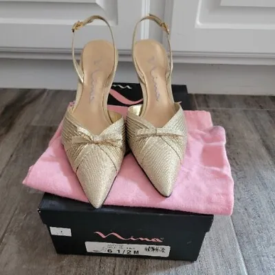 Nina Womens Size 6.5 Leather Sole Gold Shimmer Sling Back Bow Heels Closed Toe • $10