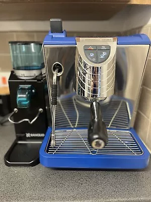Nuova Simonelli Oscar II Espresso Coffee Machine Blue & Rancilio Rocky Grinder • £103