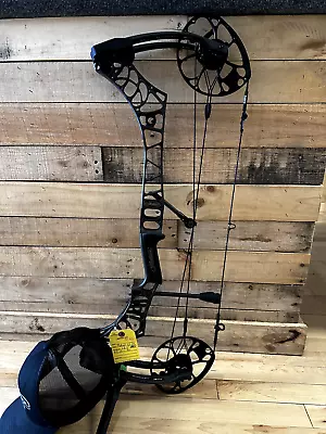 Mathews V3 27 Stone RH Multiple Draw Lengths/Weights Available • $775