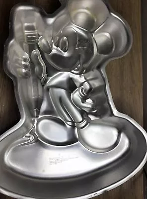 Vintage Wilton 1983 Mickey Mouse Cake Pan • $8