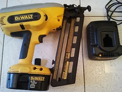 Dewalt Dc618 Cordless 18v Finish Nailer With Battery & Charger • $439