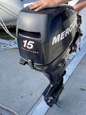 Mercury 15 Hp 4 Stroke Outboard Motor Used - Like New. Only 20 Hrs Total Time • $1795