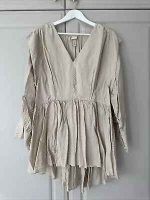 H&M Trend Dress Beige Asymmetric Hem Small  • $12.45