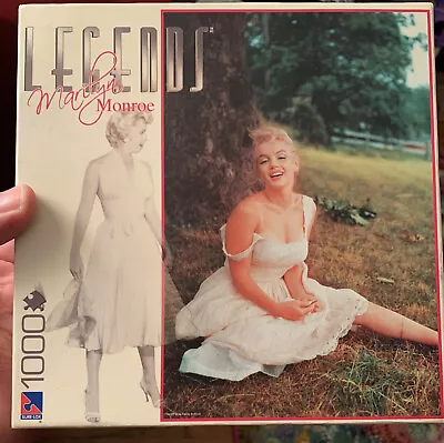 LEGENDS: Marilyn Monroe 1000 Piece Puzzle New And Sealed Box • $19.99