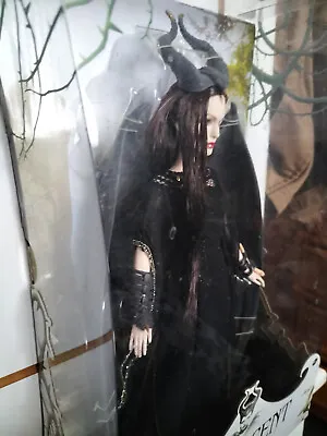 Royal Coronation Maleficent Doll 35cm - Disney Maleficent • £140