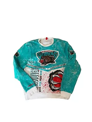 Mitchell & Ness Vancouver Grizzlies Sweatshirt Size L • $75