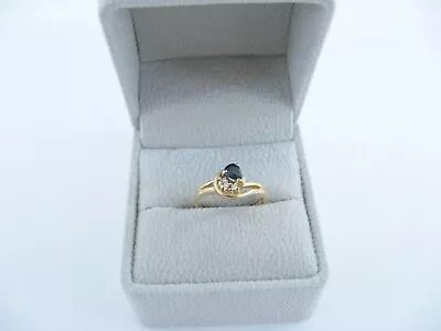 Vintage Gorgeous Ladies 14kt Yellow Gold Sapphire Diamond Ring Size 6 • $350