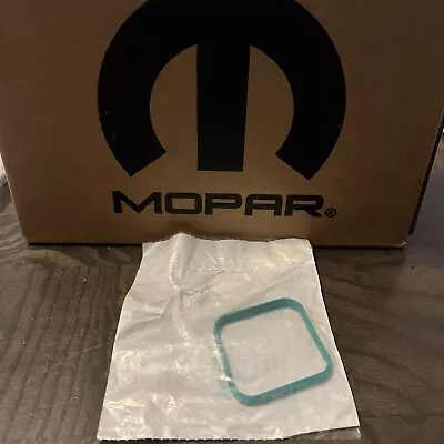 Mopar 04627633AA Engine Intake Manifold End Seal (4627633AA) • $12.95