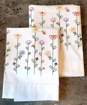 NOS Vintage Thomaston Percale Embroidered White Floral Standard Pillowcases USA • $26.99