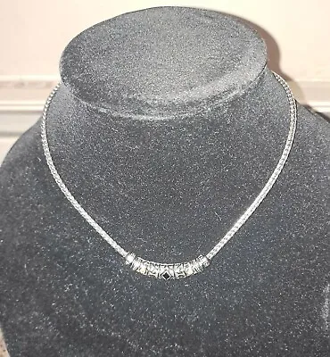 Silver Necklace With 3 Stone Magnetic Barrel Casp.  • $5.12