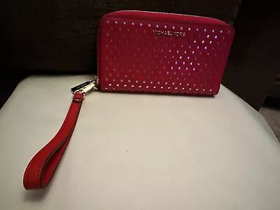 Michael Kors Women's Eyelet Zip Phone Wallet Wristlet Medium Red Leather. NWOT • $89.99