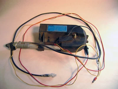 $10 • Buy Vintage Phillips Automatic Car Antenna 