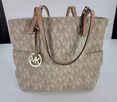 MICHAEL Michael Kors Tan Signature Print Tote Bag Gold Hardware • $62.99