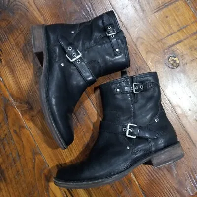 UGG Australia Women's Black Leather Motorcycle Biker Boots Size 7.5 • $58.99