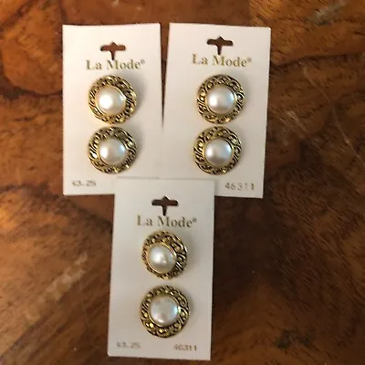 VINTAGE La Mode Pearl & Gold Buttons - 3 CARDS - 6 Buttons • $5