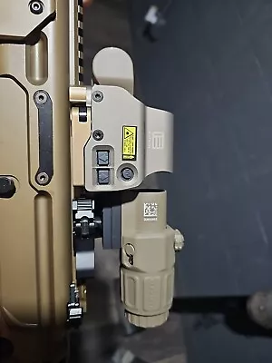 EOTech HHS VIII EXPS3-0 Holographic Sight With 3x Magnifier - Tan • $900