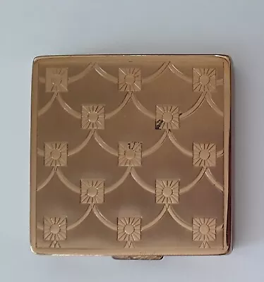 Vintage Ladies Powder Gold Tone Compact W/mirror And Clean Pad Never Used • $12.99