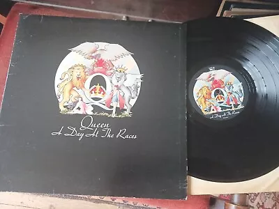 QUEEN  -       A Day At The Races      ORIGINAL 1976 UK LP...... NICE COPY • £7.99