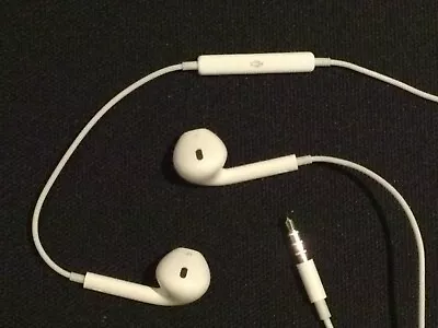 £3.50 • Buy Apple Earphones - IPhone/iPad Headphones Handsfree With Mic 3.5MM - NEW