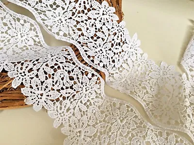 White Guipure Lace Trim Stunning Flower Edge Design 75mm Width Sewing Or Crafts • £3.05