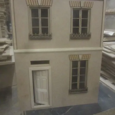 1/12 Scale Dolls House French House No1 12DHD502 • £112