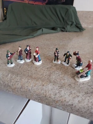 $7.95 • Buy Lot Of 8 People,4 In Band, Bag Lady, 3 Misc For Train Layout O Gauge