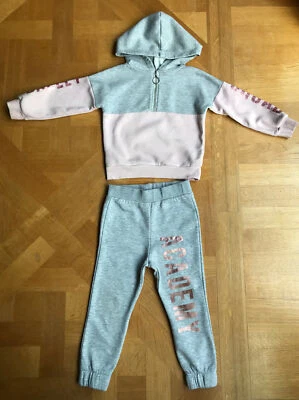 Matalan Girls Pullover.Jogging Suit 4 YSet Grey/pink Cotton Mix  Ballet Academy  • £0.99
