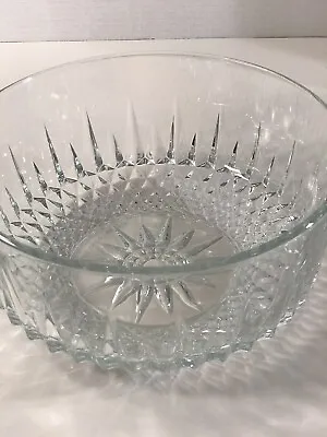 Vintage Arcoroc France Cut Glass Bowl With Diamond Starburst Pattern • $10.99