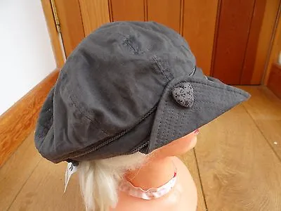 £9.99 • Buy Monsoon Accessorize Grey Heart Button Detail Baker Boy Peaked Hat 